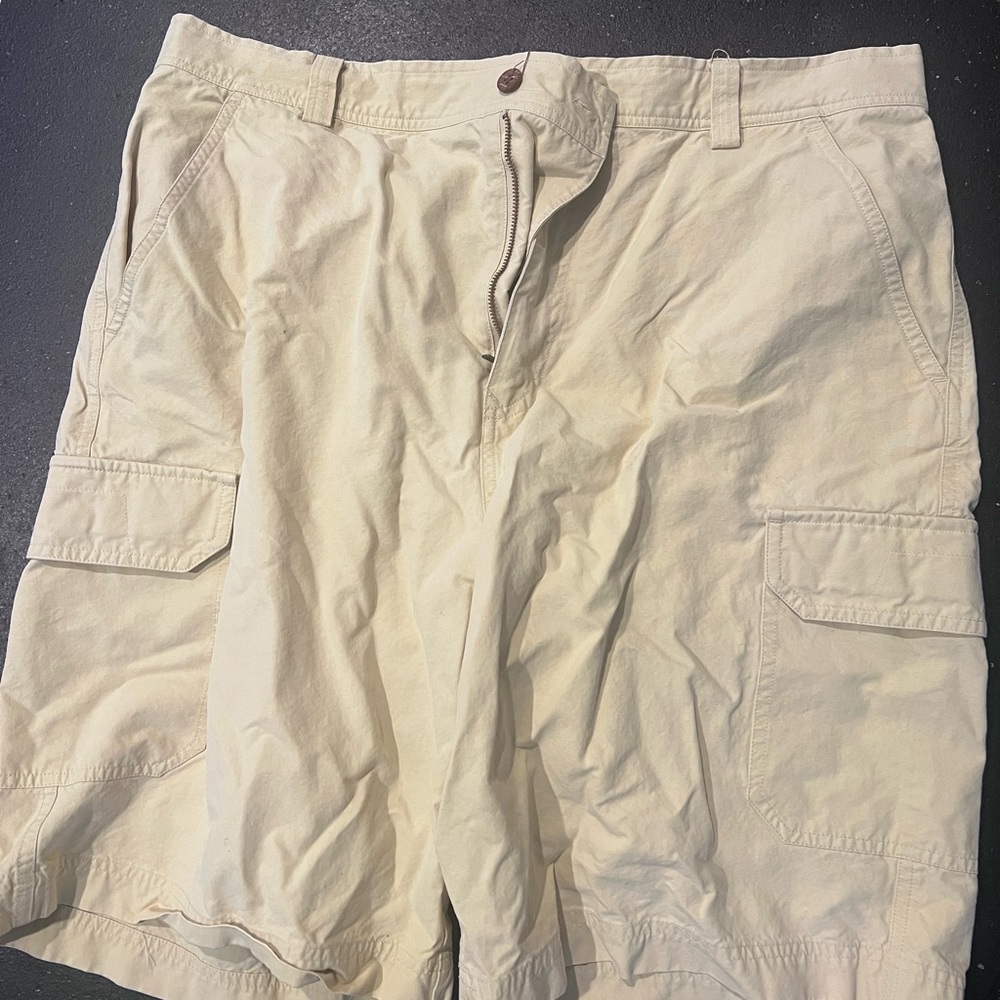 Tommy Bahama Light Tan Cargo Shorts